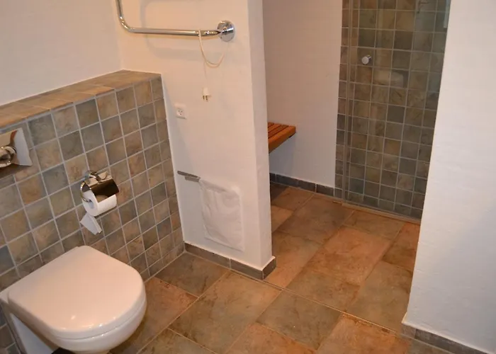 Fanny - 2km From The Sea By Interhome